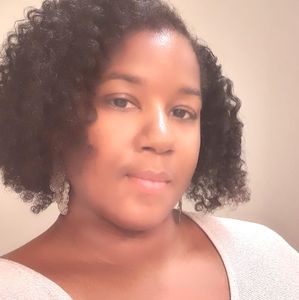 Meet your Posher, Keva